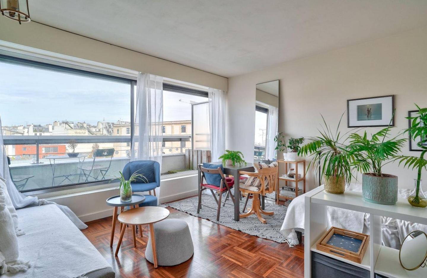 Lumineux Balcon * Parijs